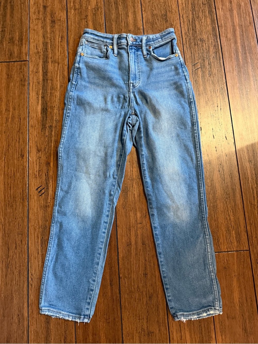 Madewell Women’s Curvy Stovepipe Jeans Size 26 Medium Wash NA888 - Picture 2 of 14